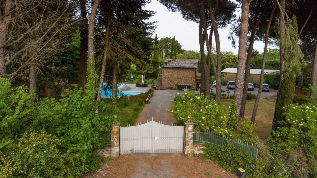 Dependance Villa Settecamini Porano Buitenkant foto